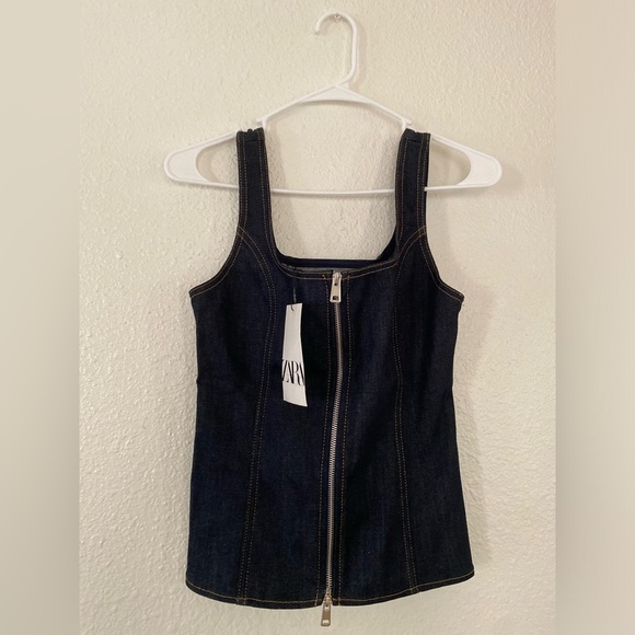 NWT ZARA ZIPPERED DARK DENIM TANK TOP
ZW COLLECTION - Picture 3 of 12